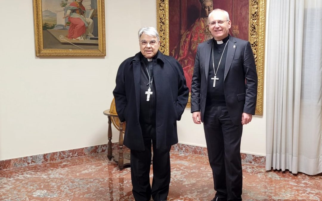 El obispo de Jaén se reúne con el Cardenal Semeraro para dialogar sobre el proceso de beatificación de los mártires jiennenses